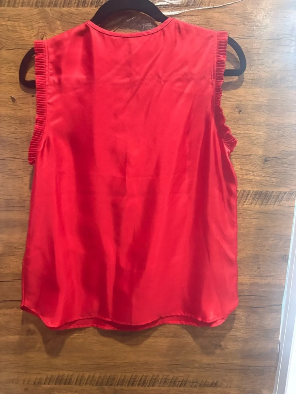 J. Crew Woman’s 100% Silk Red Ruffle Trim Sleeveless Blouse, Size 6, EUC
